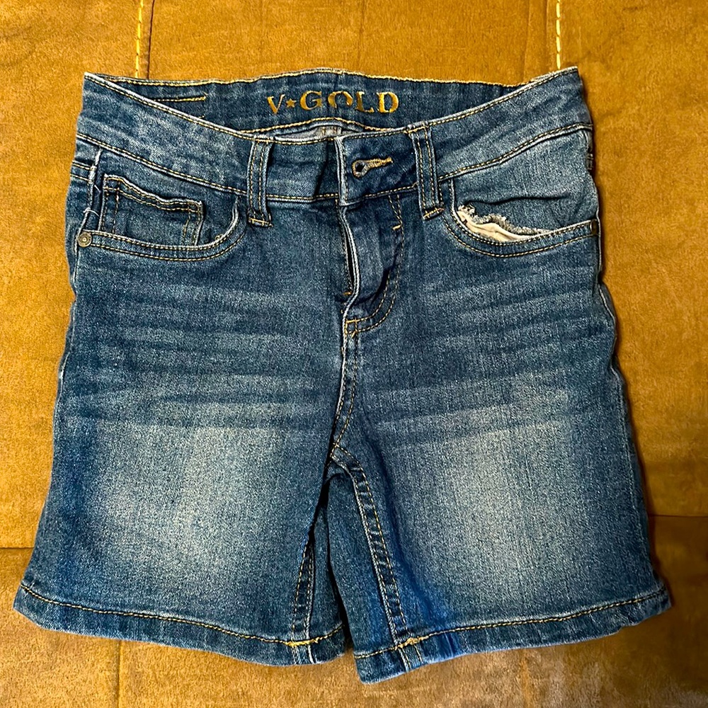 V Gold girls Bermuda shorts